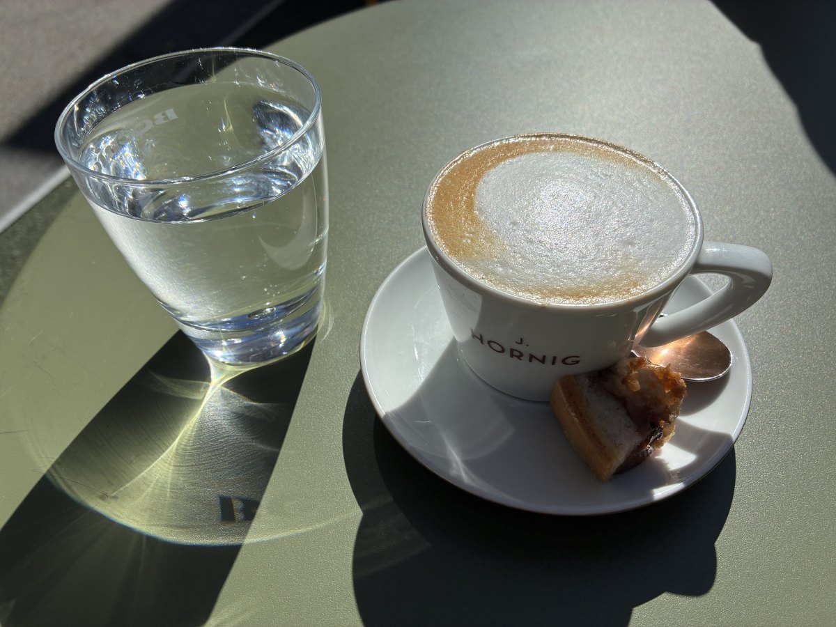 Cappuccino bei Beenie all day