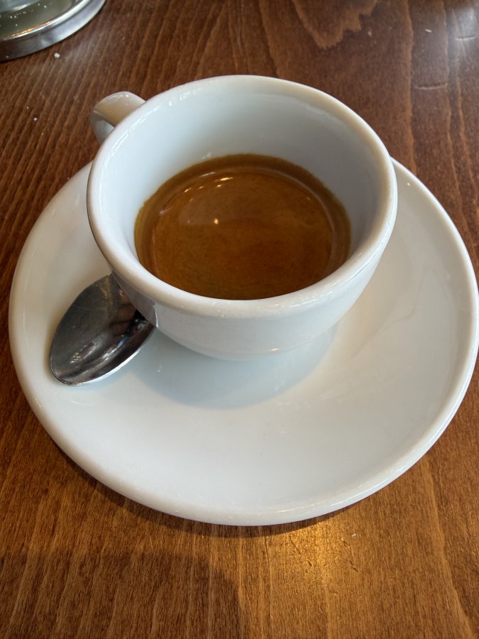 Espresso bei L'Osteria Villach