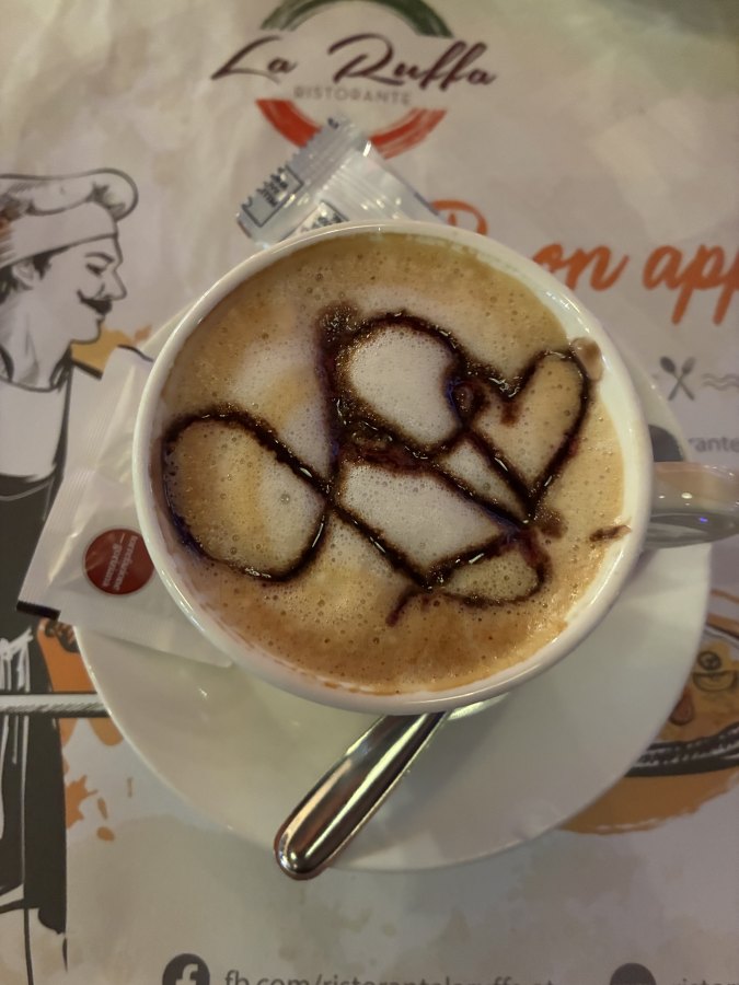 Cappuccino bei Ristorante La Ruffa Linz-Oed